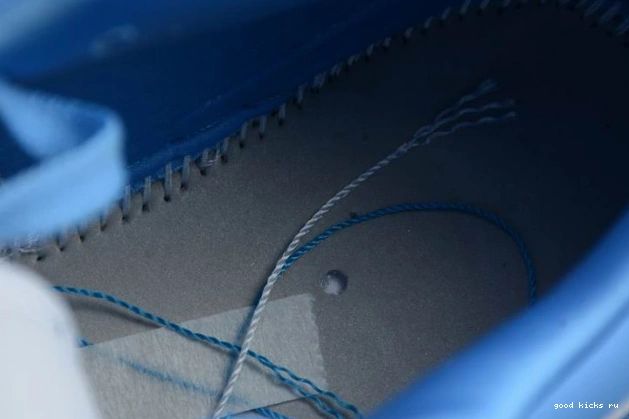 1 UNC Jordan Low Air (W) AO9944-441 0713